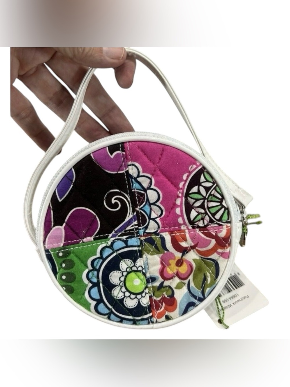 NWT VERA BRADLEY PATCHWORK WRISTLET IN SPRING MEDLEY PATTERN